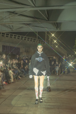 Black Hoodie Psíquicos